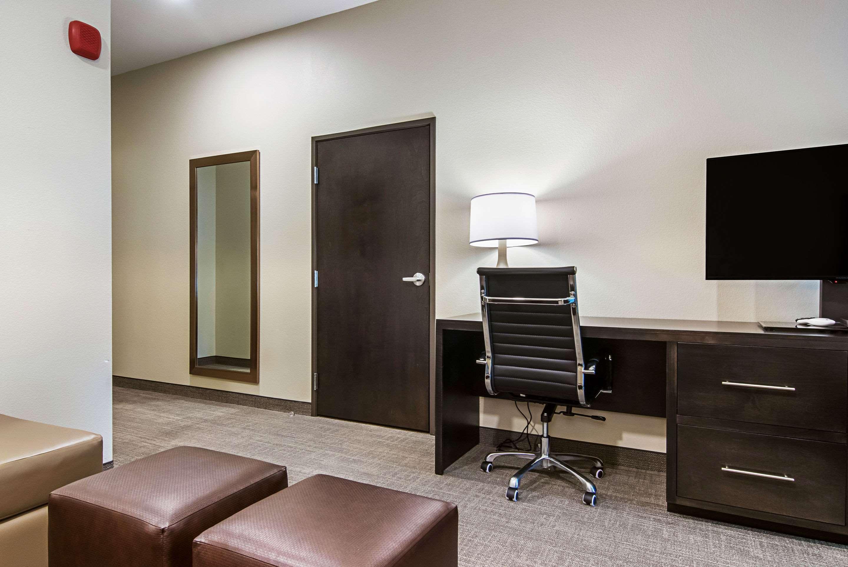 Comfort Suites Wooster Near University Campus מראה חיצוני תמונה