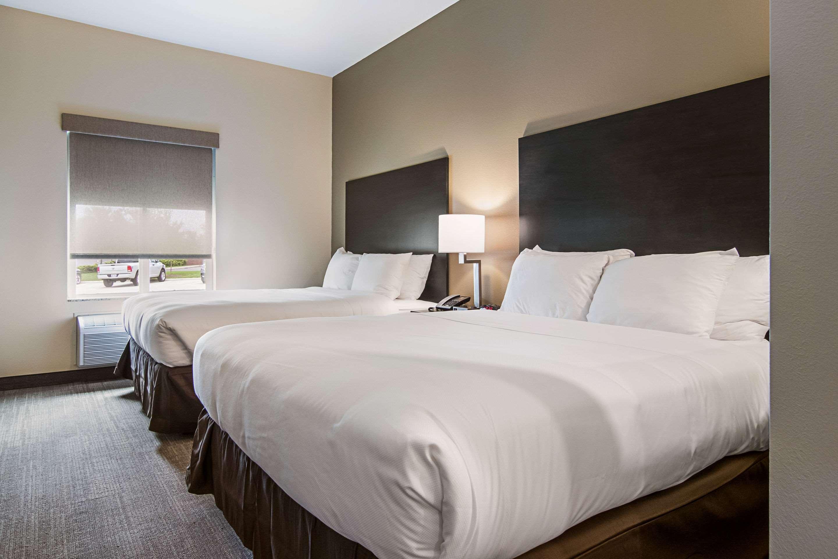 Comfort Suites Wooster Near University Campus מראה חיצוני תמונה
