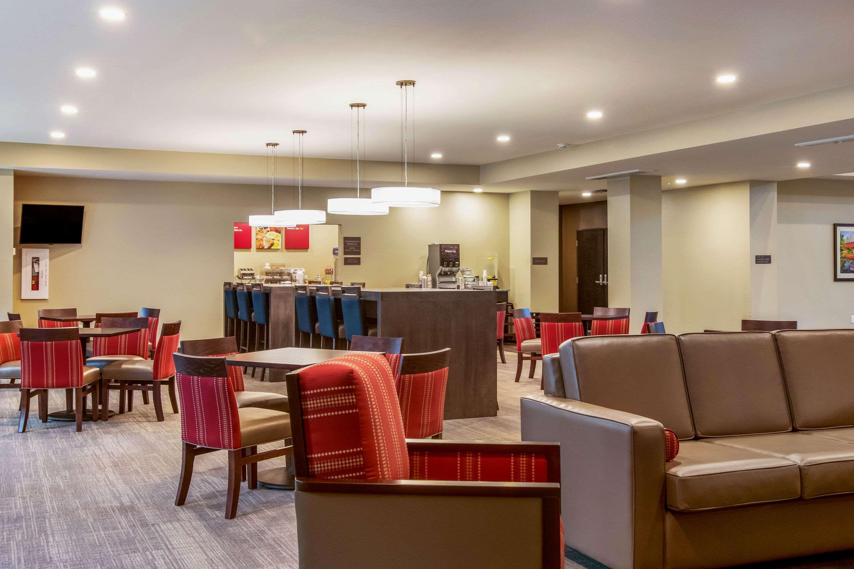 Comfort Suites Wooster Near University Campus מראה חיצוני תמונה