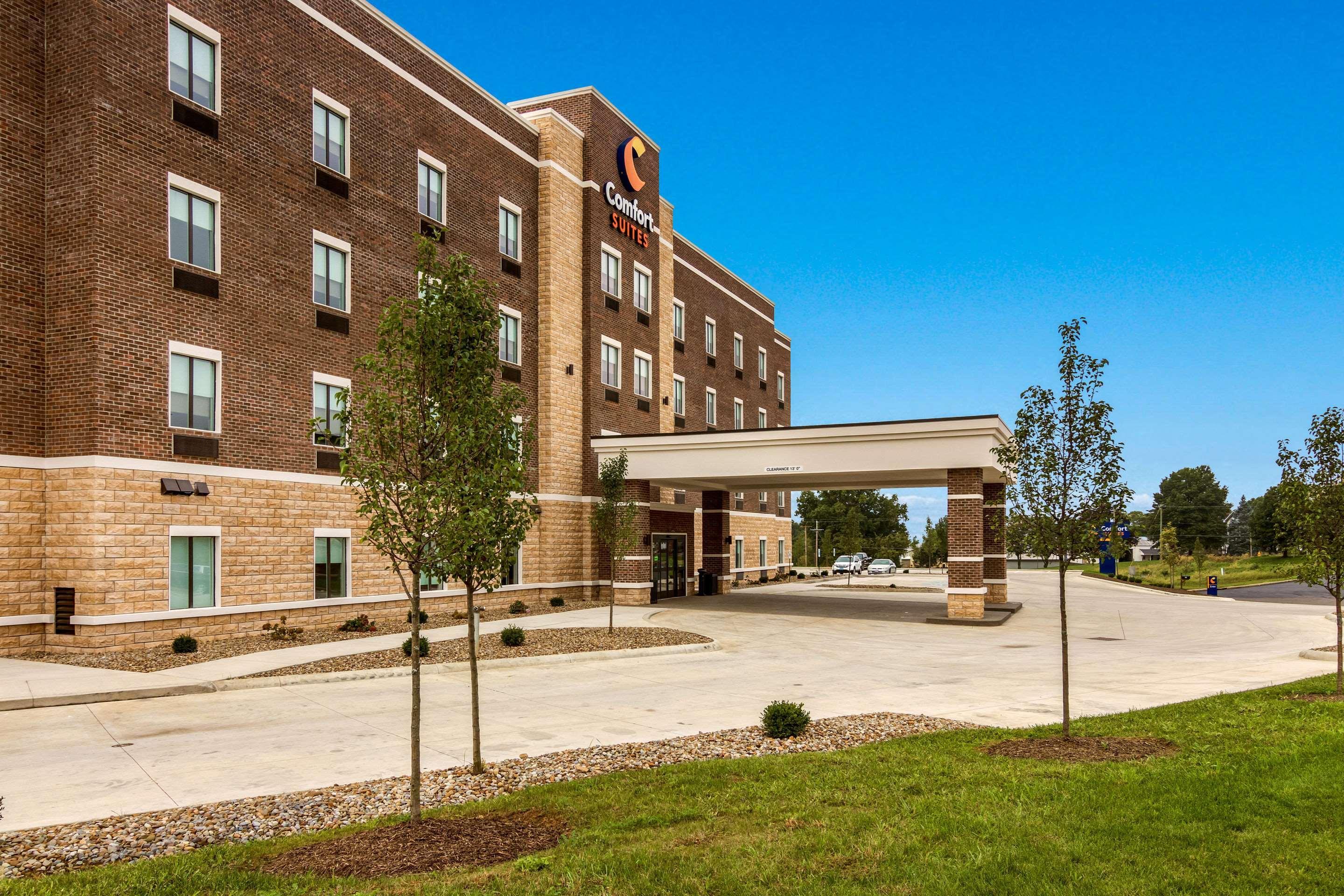 Comfort Suites Wooster Near University Campus מראה חיצוני תמונה